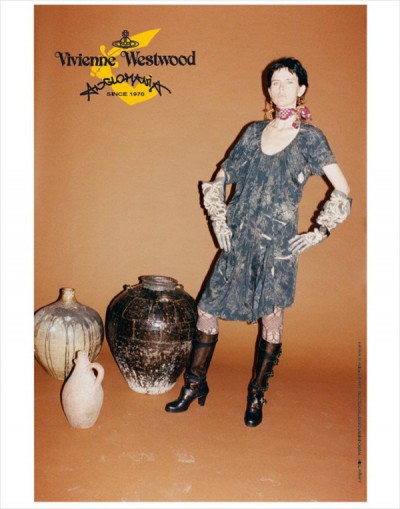 Vivienne Westwood2012ç§‹å†¬å±•ç¤ºå‰å«çš„æœ‹å…‹ç²¾ç¥ž