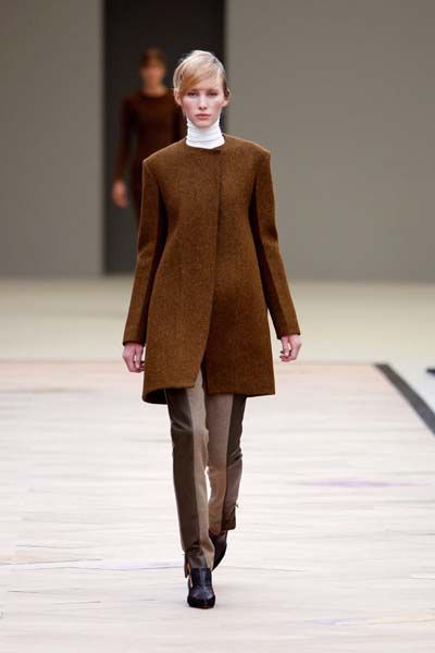 CÃ©line 2011ç§‹å†¬ç³»åˆ—é«˜é€Ÿé©°éª‹æ–°åˆºæ¿€