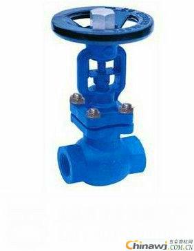 What is the difference between a bellows globe valve and a globe valve?