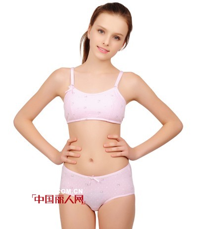 å°‘å¥³å†…è¡£æ˜¯ä»€ä¹ˆæ ·çš„ é€‰å¯¹å°‘å¥³å†…è¡£çš„å¿…è¦æ€§