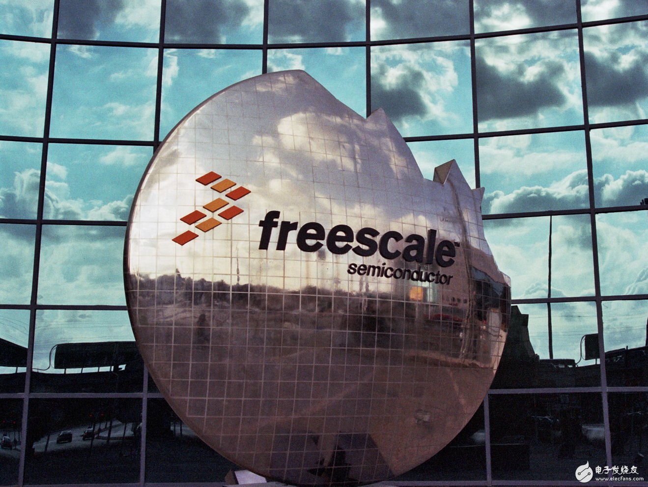 Freescale won Huawei's 2012 "Outstanding Core Partner Award"