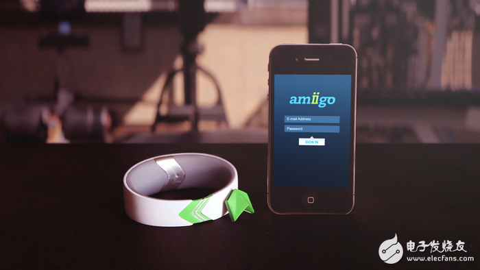 Figure Amiigo has an infrared sensor, the metal part can measure body temperature