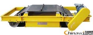 Features and installation of self-unloading iron remover