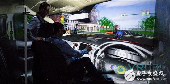 Everyone plays VR, Ford is not behind.