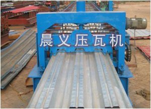 'Debugging of color steel tile machine equipment