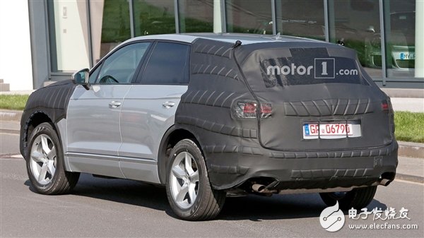 Volkswagen's new Touareg spy photos exposure Bentley Tim is built on the same platform!
