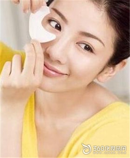 Wrinkles oil facial radiance eye cleansing skin vitamins