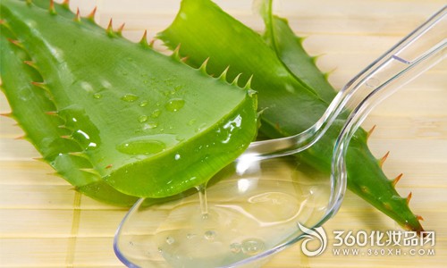 Aloe vera acne effect, teach you how to make aloe vera mask