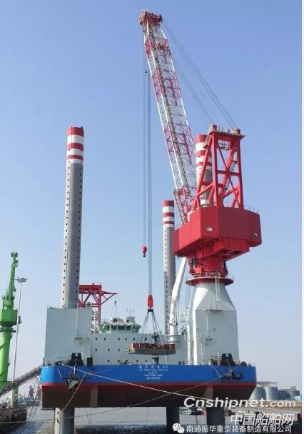 Zhenhua Heavy Industry 500T round pile crane completes various load tests