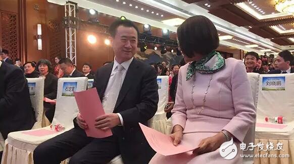 Miss Dong pulled the king's first rich to build a car. Wang Jianlin: No more than 500 million