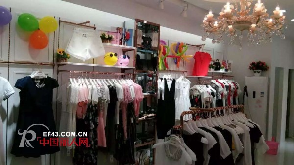 çƒ­çƒˆç¥è´ºå¢æ€»  TXGå½¤æ¬£æ ¼å¥³è£…å“ç‰Œæ±Ÿè‹é»„æ¡¥åº—éš†é‡å¼€ä¸š