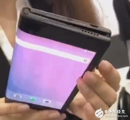 BOE flexible bendable tablet experience: the screen can be folded in half