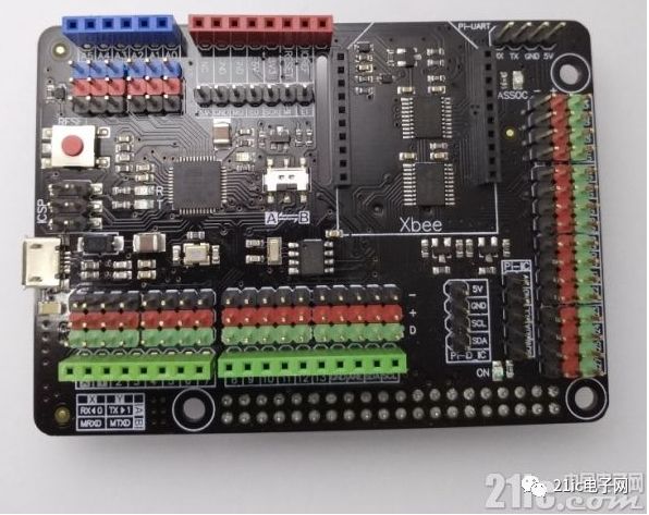 Introduction based on the Raspberry Pi expansion board with Arduino Leonardo