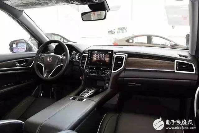 Dongben new car will be listed, the back row can be Ge Youzhen, the value of the shoulder shoulder Han Landa, 200,000 may be fire