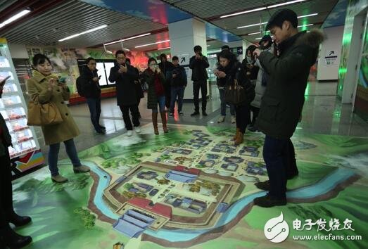 What does old Beijing look like? The phone swept the AR to take you "through the past"