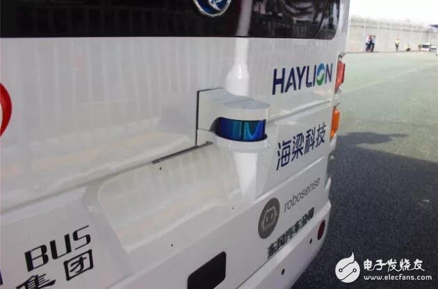 Shenzhen self-driving bus, laser radar guide escort