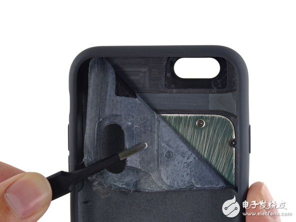 Smartphone iPhone "battery vest" internal module exposure