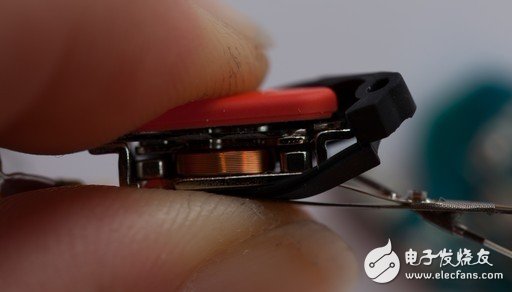 Let you see Google smart glasses from the chip level