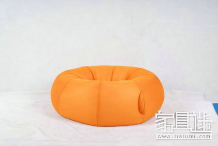 1 hula hoop style lazy couch