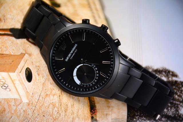 Armani EA Connected smart watch evaluation: easy smart and more stylish!