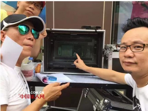 èµ«æ¢µèŒœæ‹ç”µå½±å•¦