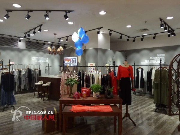 å–œè®¯|è’™æ°è¯—ä¸¹æ±Ÿè‹ç›åŸŽæ–°åº—æˆåŠŸç­¾çº¦