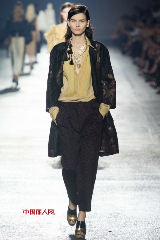 å¾·èµ–æ–¯Â·èŒƒè¯ºé¡¿ (Dries Van Noten)    2014æ˜¥å¤å¥³è£…æ··åˆæ—¶å°š