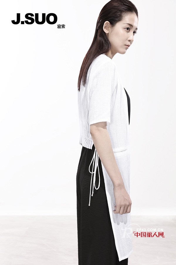 ç®€å•çš„å¥³å­©å¯ä»¥ç©¿ä»€ä¹ˆæœè£… ç®€çº¦é£ŽæŠŠä½ å¡‘é€ æˆæ–‡é’å¥³