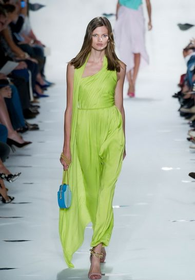2013 Spring/Summer New York Fashion Week Five trends trended out (Figure 2) 2013春å¤çº½çº¦æ—¶è£…周 五大潮æµè¶‹åŠ¿ä¸€ç½‘æ‰“å°½(图2)