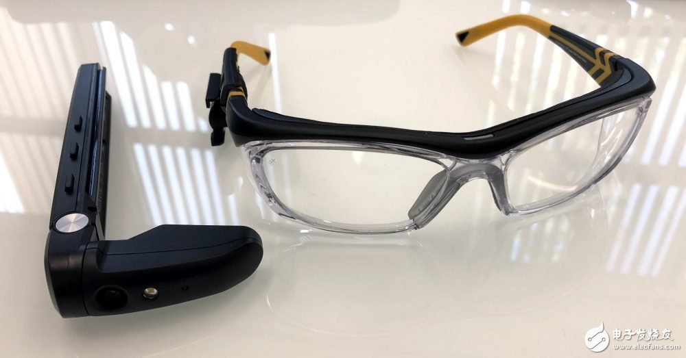Toshiba releases split smart glasses dynaEdge: runs on Windows 10 Professional PC