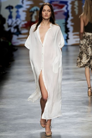 Spring Summer 2010: White Storm (Figure 6)