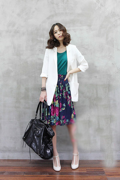 Modern Retro: The Hottest Trend (Image 2)
