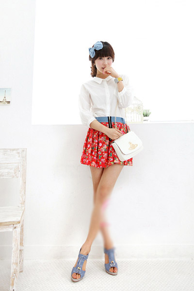 Modern Retro: The Hottest Trend (Image 3)