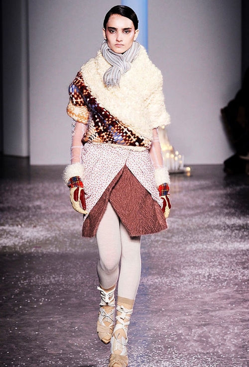 2010 Autumn and Winter 9 Major Trend Exploration Camp (Figure 4)