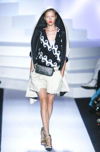 2011 spring and summer classic accessories fashion trend belt type wallet (Figure 3) 2011春å¤ç»å…¸é…饰æµè¡Œå°è¶‹åŠ¿ 皮带å¼è…°åŒ…(图3)