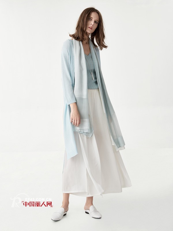 å¤å¤©ç©¿ä»€ä¹ˆè¡£æœæ¯”è¾ƒå‡‰å¿« çº±è´¨é¢æ–™äº†è§£ä¸€ä¸‹ï¼Ÿ