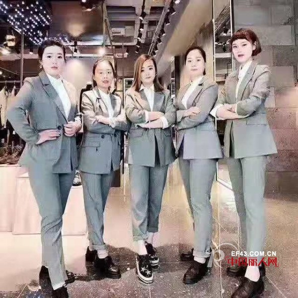 é‡‘ç‰›ä¸‡è¾¾3059â€œåŽå°è±¡â€æ——èˆ°åº—ç’€ç’¨å¼€ä¸šå•¦ï¼