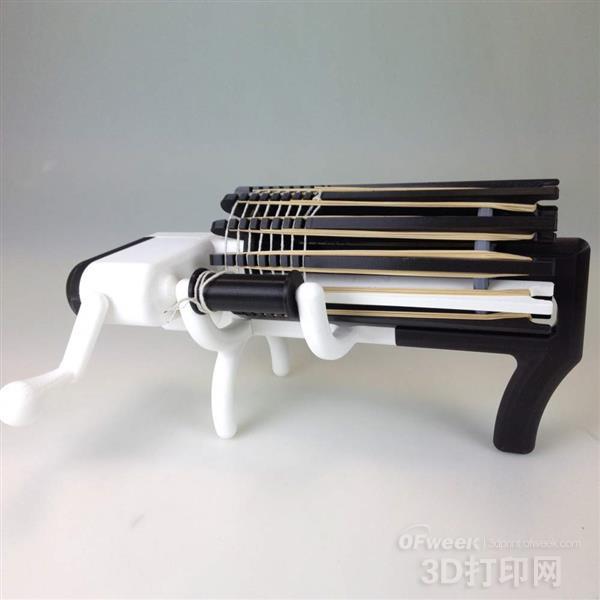 Weekend production: 3D printing a fun rubber band machine gun