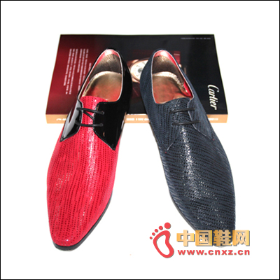 Color matching leather shoes
