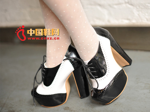 Black and white stitching heels