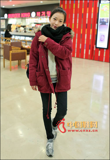Red tooling cotton coat