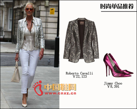Printed style, avant-garde small suit jacket. Slim style is perfectly thin