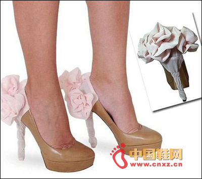 Pink silk flower styling high heels