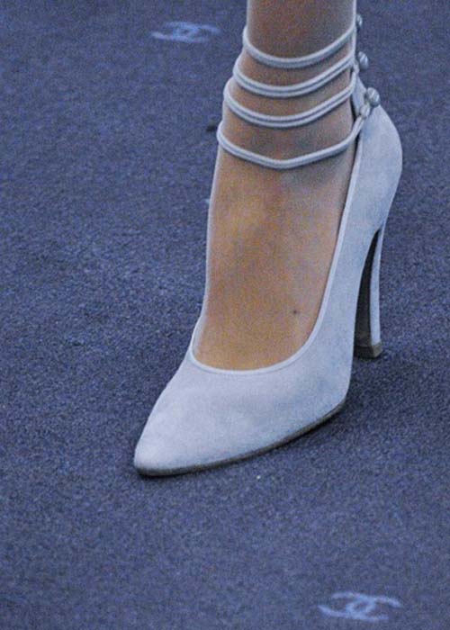 2012 spring and summer high-definition women's details popular analysis: luxury technology (Figure 2) 2012 春å¤é«˜å®šå¥³è£…细节æµè¡Œè§£æžï¼š 奢åŽå·¥è‰º(图2)