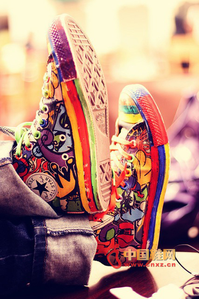 Colorblock canvas shoes