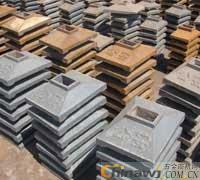 Cast iron guardrail base