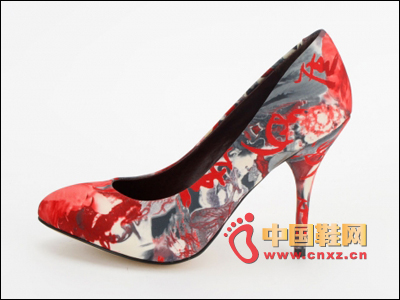 Printed red shallow mouth shoes