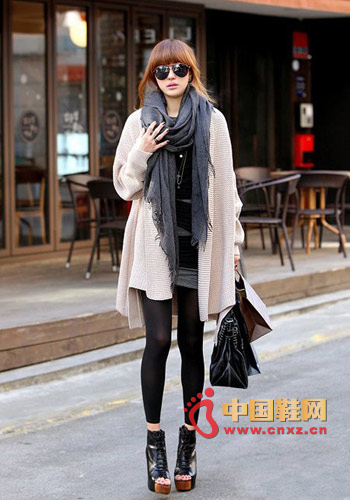 Big-brand, full-fledged, open-style sweater coat