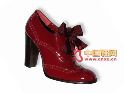 Red Oxford high heels