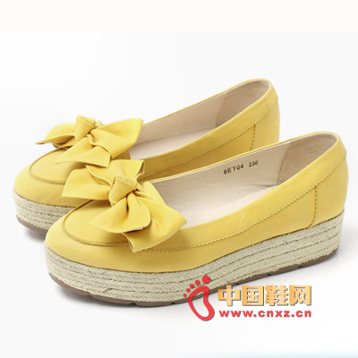 Tianmeiyi thick-soled platform shoes, exquisite bow toe decoration is pretty, stylish, more youthful and lively on the feet